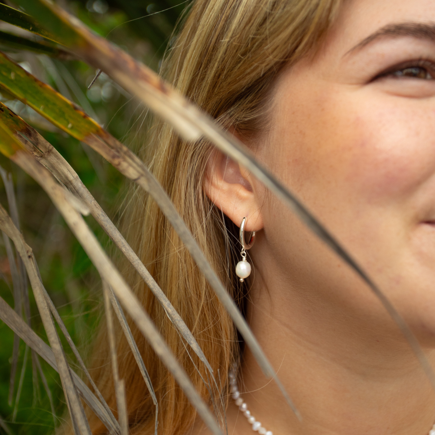 Shoreline Pearl Hoop Earrings - Silver